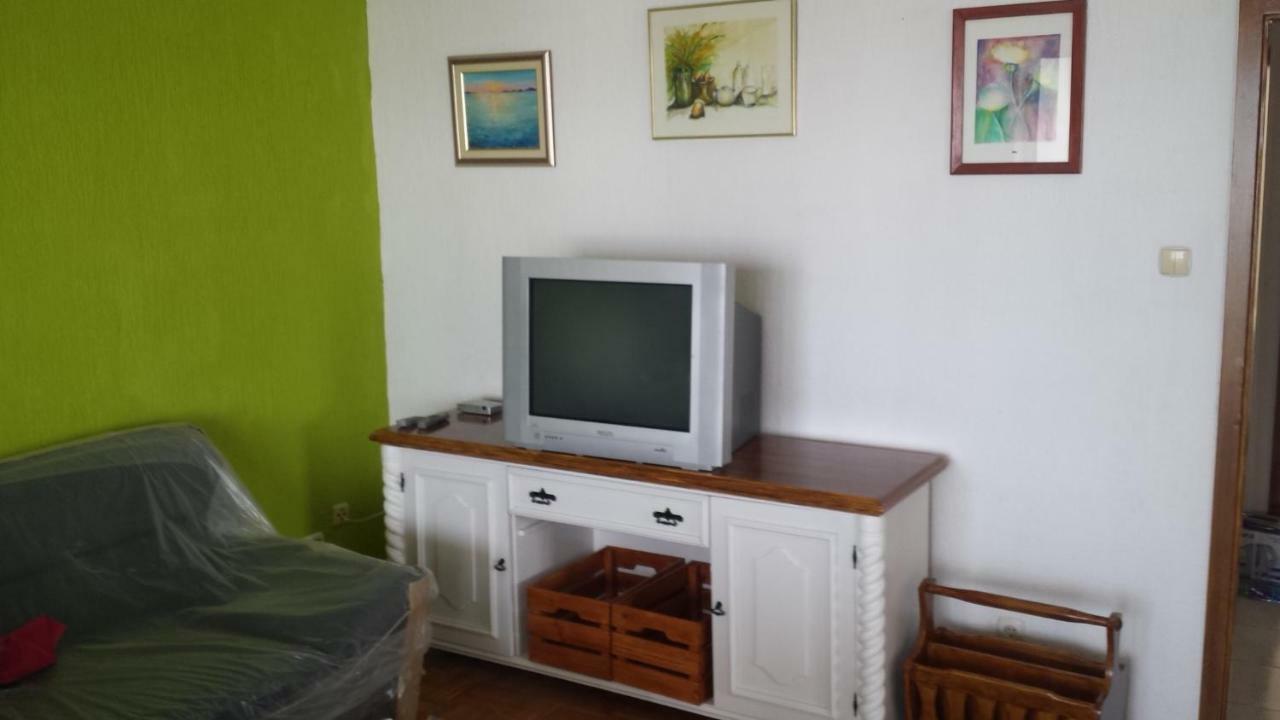 Apartmani Kristijan Jesenice  Exterior foto